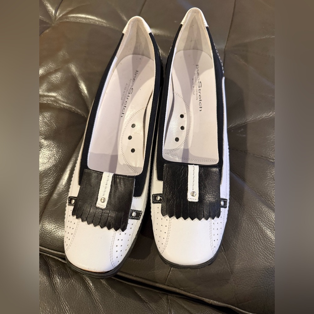Walter Genuin Black & White Fringe Loafers
